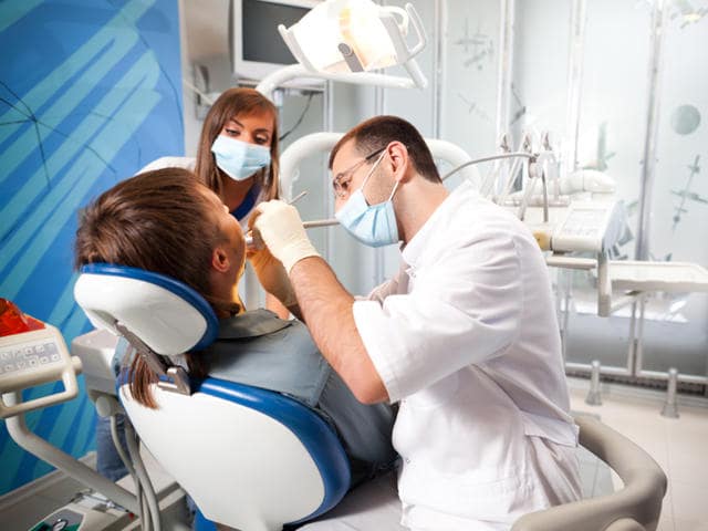 Dental Implants Reviews